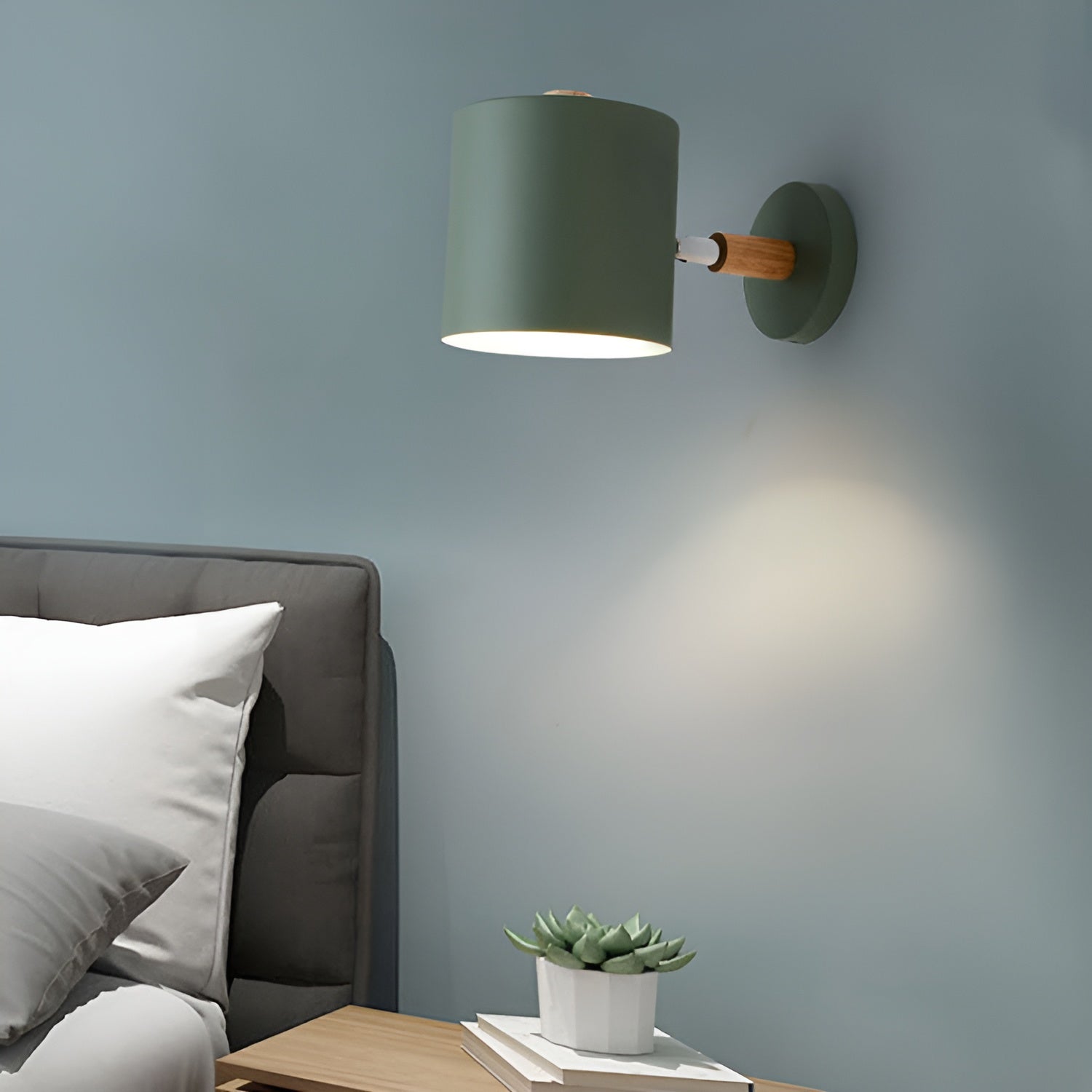 Adjustable Wall Lamp with Wood & Pastel Finish