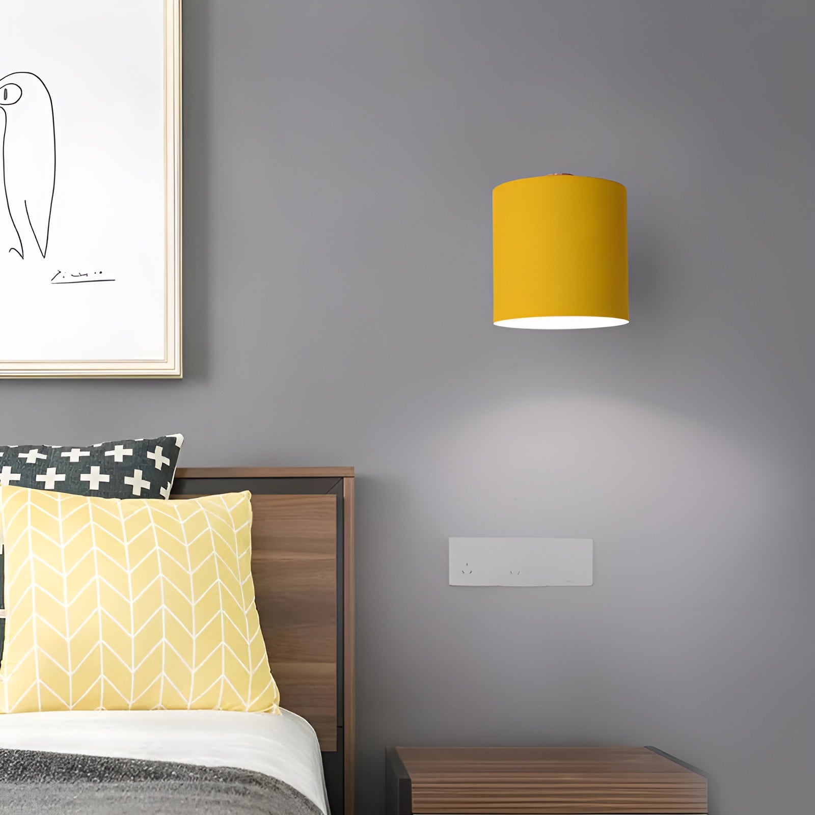 Adjustable Wall Lamp with Wood & Pastel Finish
