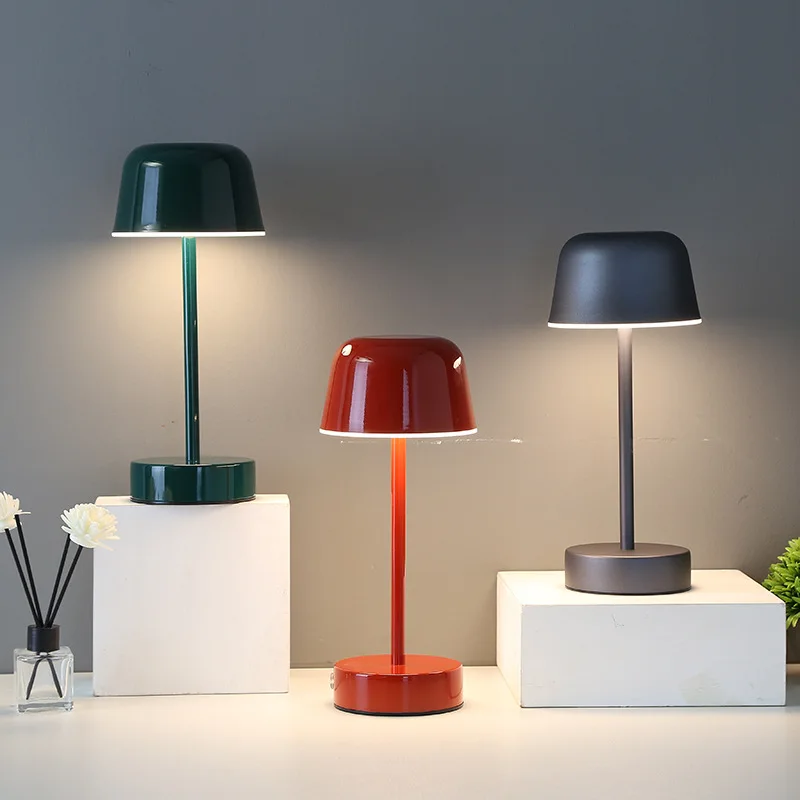 Dimmable Rechargeable Table Lamp