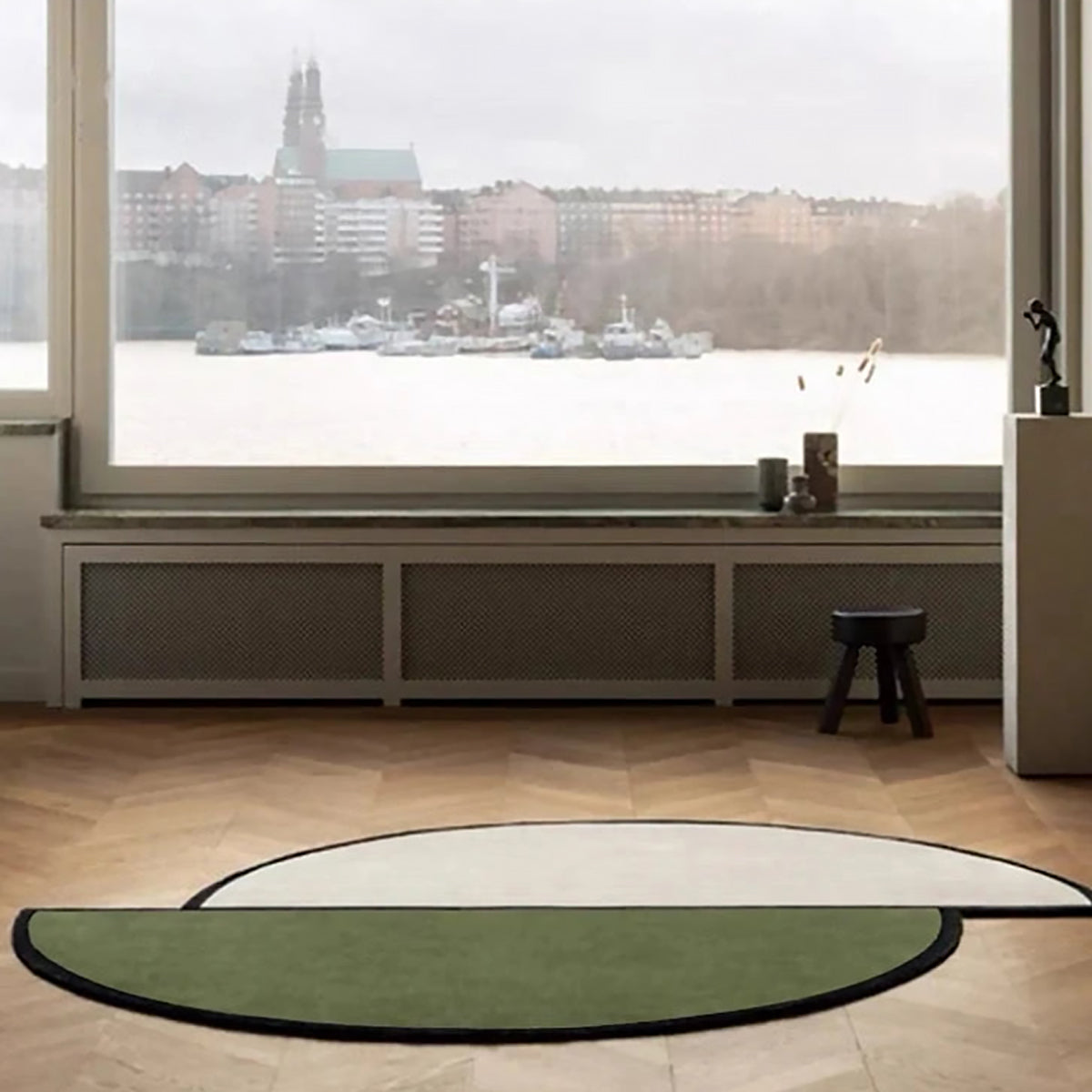 Modern Geometric Half-Moon Rug | Haveni